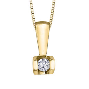 Diamond solitaire pendant