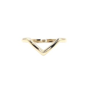 10K yellow gold chevron ring