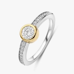 Sterling silver bezel set ring