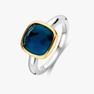 Sterling silver crystal ring