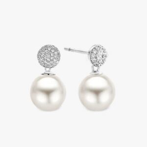 Sterling silver pearl earrings